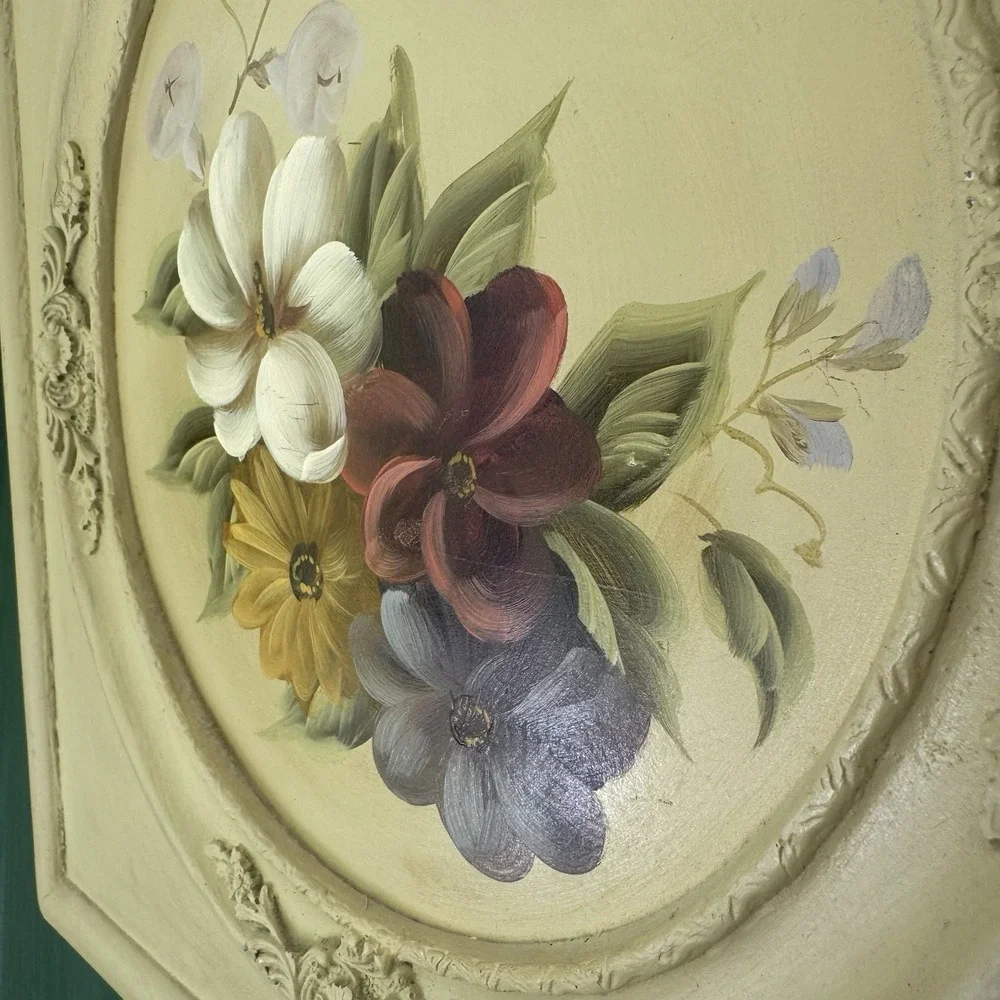 Vintage‎ Hand-painted Floral Wall Art Plaque - Cottagecore Ornate Frame